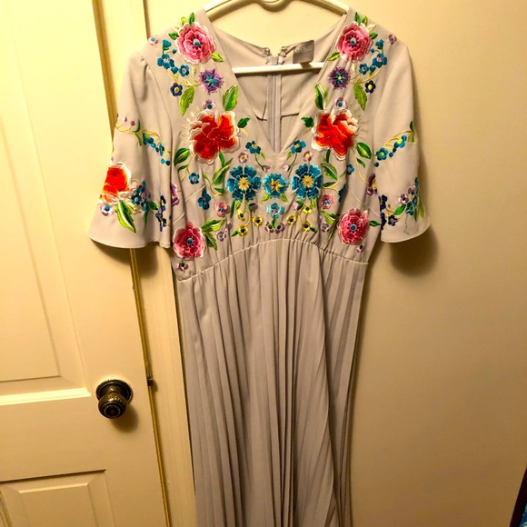 ASOS embroidered Gray dress with flowers - Picture 1 of 2